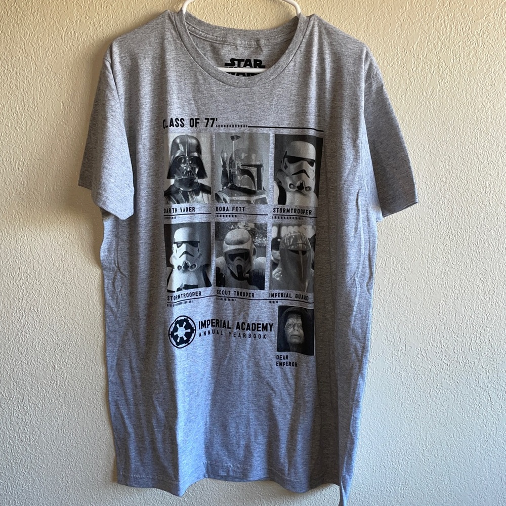 Star Wars T-Shirt in Large